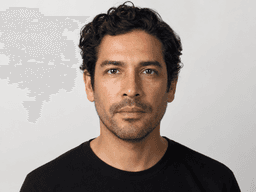 Mateo Paredes